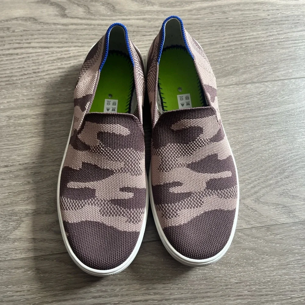 Rothys Camo Slip On Sneakers Taupe Shoes Size 9.5 Women’s Camouflage Shoes boho